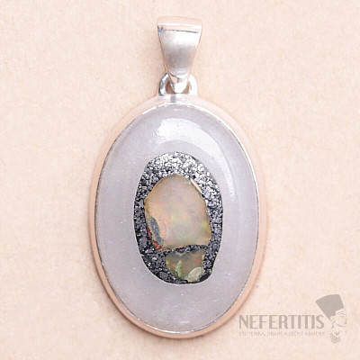 Ethiopian opal in sodalite pendant silver Ag 925 P155