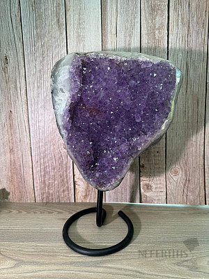 Amethyst druse on stand No. 15