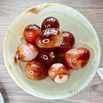 Carnelian egg home decoration 4 cm