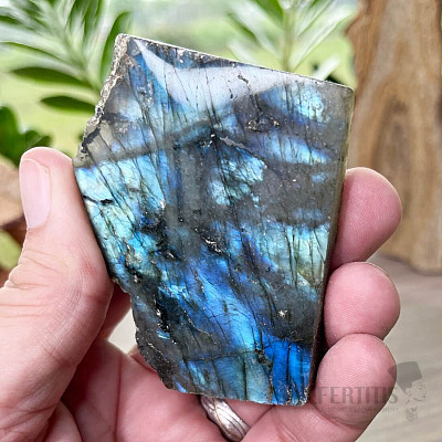 Labradorite polished Madagascar 70