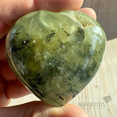 Prehnite heart 7