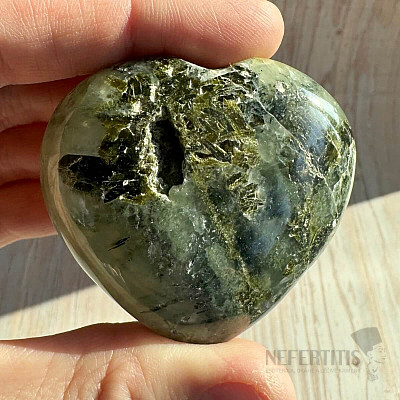 Prehnite heart 8