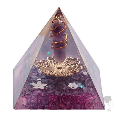 Orgonite pyramid amethyst with amethyst crystal