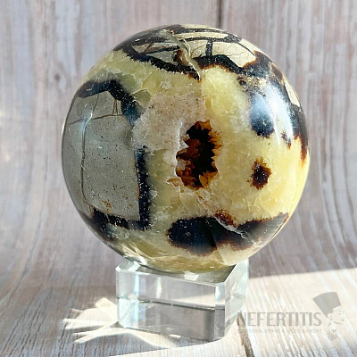 Septoria polished ball Madagascar 17