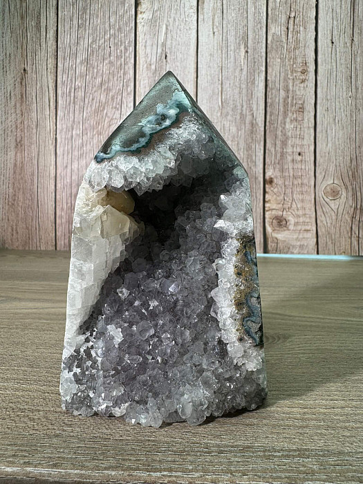 Ametyst drůza Brazílie špice - obelisk 11 - cca 14 x 8,8 x 4,1 cm, 869 g