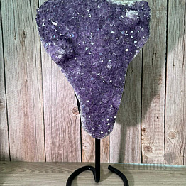 Amethyst druse on stand No. 13