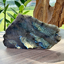 Labradorite semi-cut Madagascar P2-10