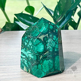 Malachite spire - obelisk 12