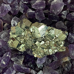 Pyrite druse KO2